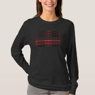 Clan Munro Black & Red Scottish tartan US flag kil T-Shirt