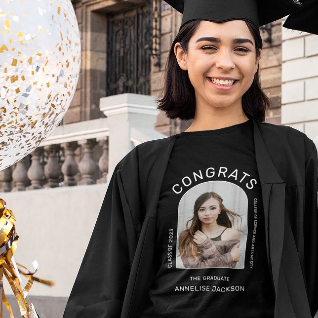 Class of 2025 minimalist congrats graduate photo T-Shirt (Creator Uploaded)