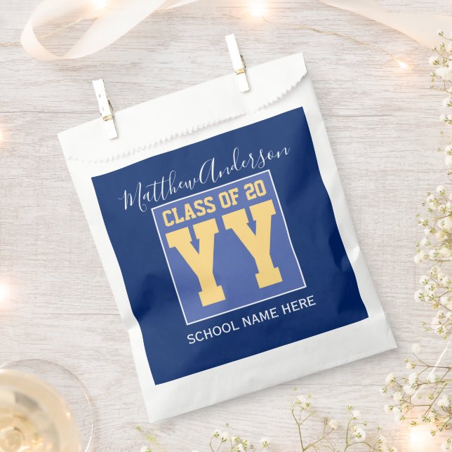Class of 2026 Elegant Royal Blue & Gold Graduation Favour Bag (Clipped)
