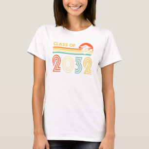 Class Of Year 2032 For Men Women Graduation Senior T-Shirt