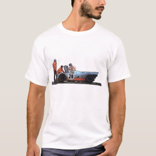 Classic 1970s le mans pit stop! T-Shirt