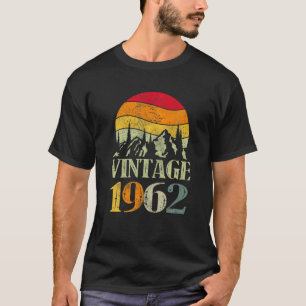 Classic 60Th Birthday T Vintage Retro 1962 Birthda T-Shirt