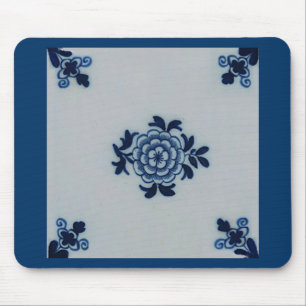 Classic Antiquarian Delft Blue Tile - Floral Motif Mouse Pad