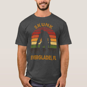 Classic Art Funny Skunk Everglades FL Aesthetic Mo T-Shirt