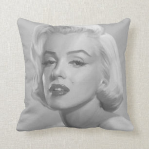 Classic Beauty Cushion