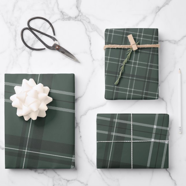 Classic bold holiday plaid hunter green wrapping paper sheet (Front)