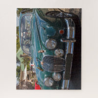 Classic British Racing Green Jaguar Mk2 car.