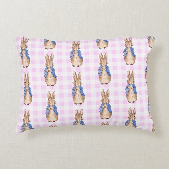 Classic bunny rabbit decorative cushion (Front)