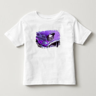 Classic car: Chevrolet with flaming hood Toddler T-Shirt