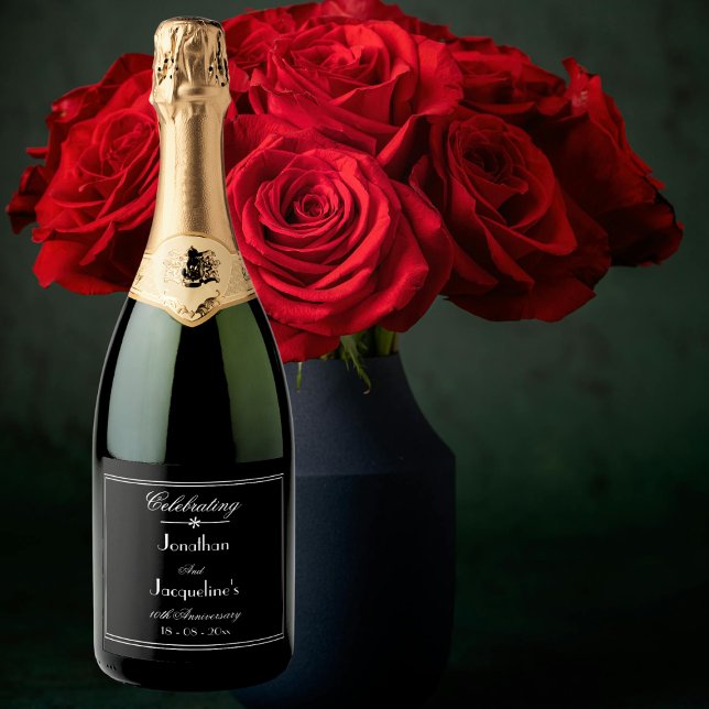 Classic Chic Black & White Wedding Anniversary Sparkling Wine Label (Classic Chic, Black and White Wedding Anniversary - Sparkling Wine Labels.)