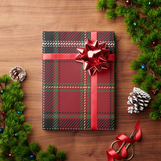Classic Christmas Tartan Plaid Wrapping Paper (Holiday Gift)