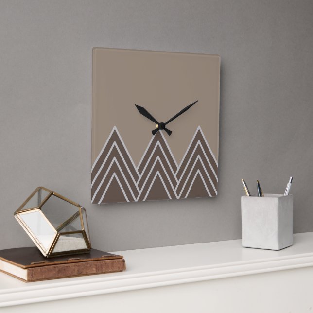 Classic Contemporary Zigzag Triangles Art Pattern Square Wall Clock (Office)