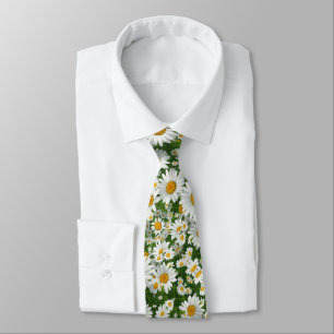 Classic daisy pattern white floral fields greenery tie