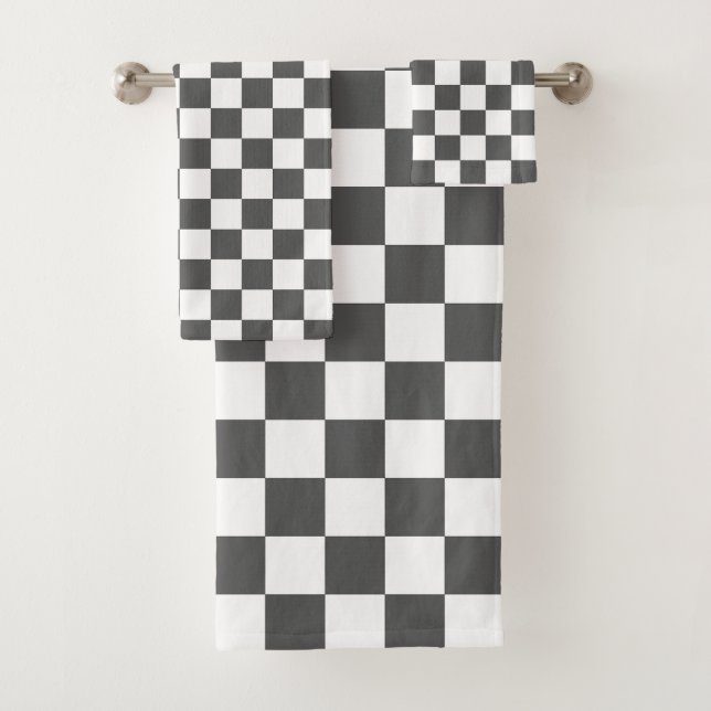 Classic dark grey chequerboard bath towel set (Insitu)