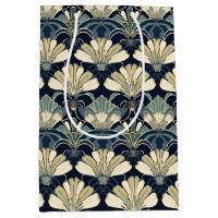Classic Elegant 1920s Inspired Art Deco Fan Motif