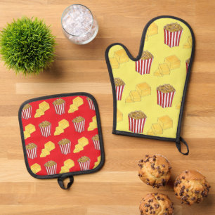 Classic Food Pairing Movie Theatre Popcorn Butter Oven Mitt & Pot Holder Set