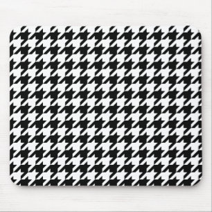 Classic houndstooth pattern Dogstooth check design Mouse Pad