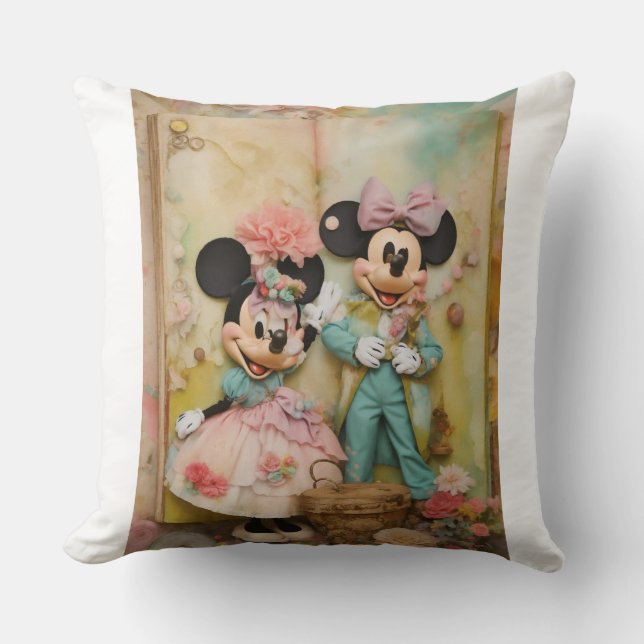 Classic Love Mickey&Minnie Sweetheart Throw pillow (Front)