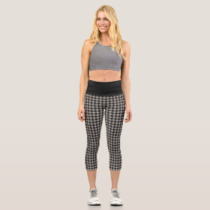Classic Pepita Houndstooth Pattern Black and Grey Capri Leggings
