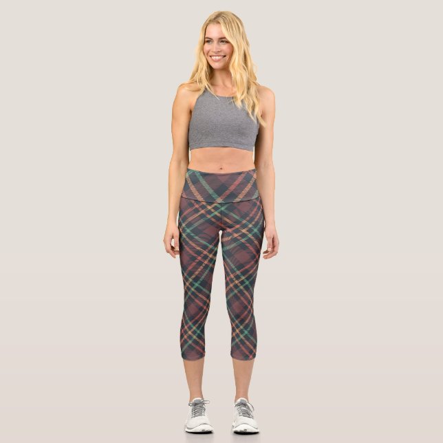 Classic Plaid Pattern Capri Leggings (Front)