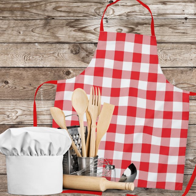 Classic Red and White Gingham Plaid Chef's Apron (Classic Red and White Gingham Plaid Chef's Apron)