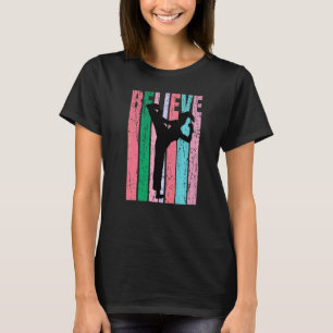 Classic Retro Jiu Jitsu Womens Karate Judo Girls C T-Shirt