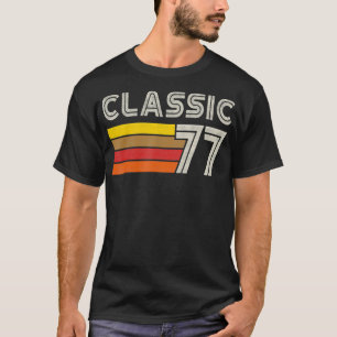 Classic Retro Number 77 Born 1977 Turning 77 Bir T-Shirt