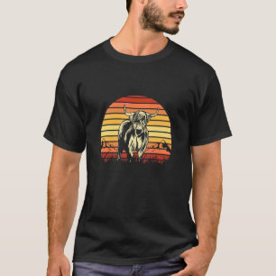 Classic Retro Sunset Cow Highland Beef Farmer T-Shirt