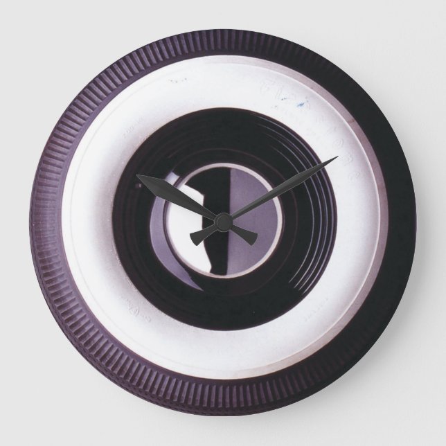 Classic style wheel/tire clocks (Front)