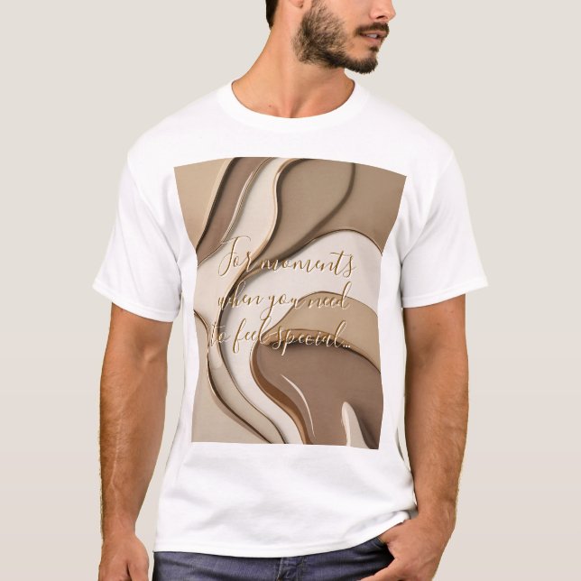 Classic t-shirt in stylish abstract graphic (Front)
