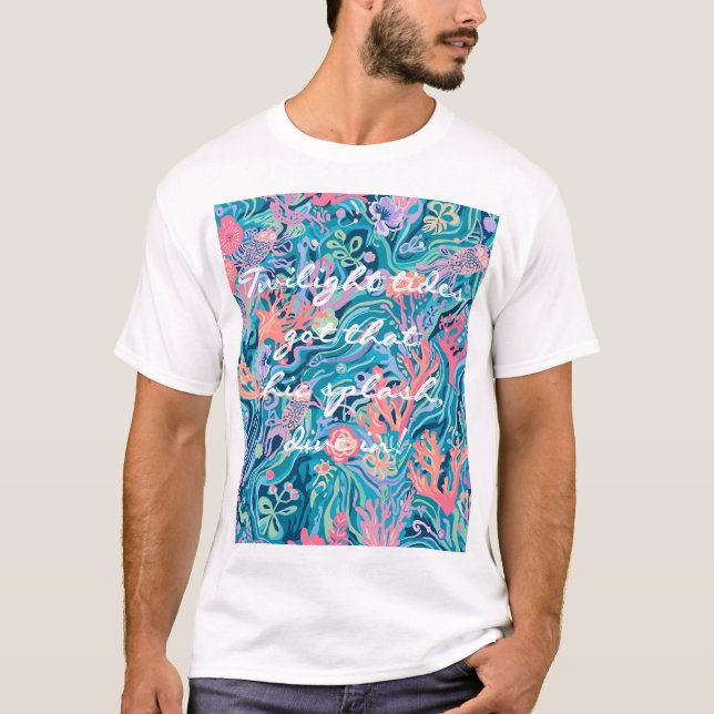 Classic t-shirt in stylish graphic (Front)
