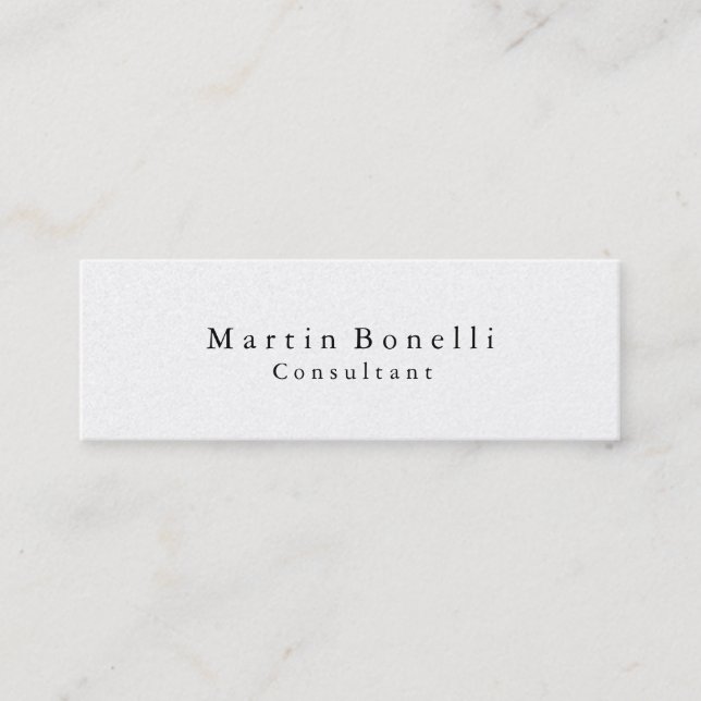 Classic Traditional Clean Business Card (Front)