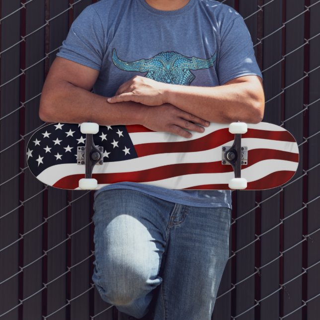 CLASSIC UNITED STATES OF AMERICA FLAG SKATEBOARD (Outdoor 3)