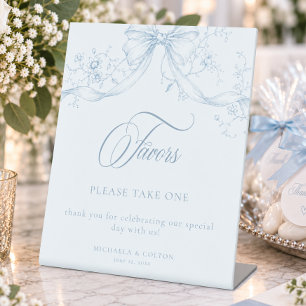Classic Vintage Blue Floral Wreath Wedding Favours Pedestal Sign