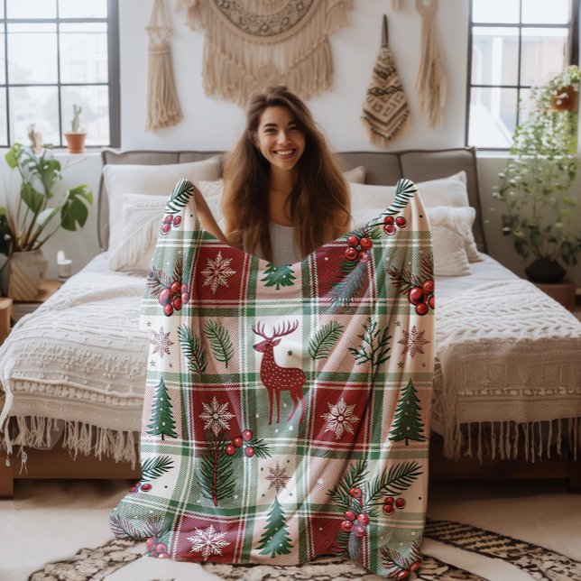Classic Vintage Christmas Plaid & Holly Pattern Fleece Blanket (Creator Uploaded)