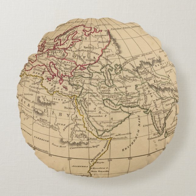 Classic World Map Round Cushion (Front)
