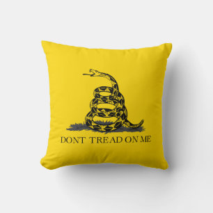 Classic Yellow Gadsden Flag Don't Tread on Me Cushion