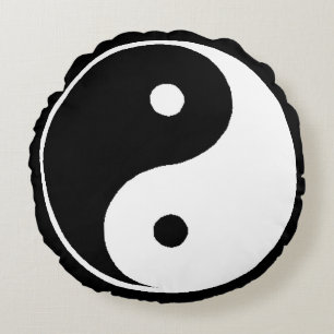 Classic Ying Yang Chinese Symbol Round Cushion