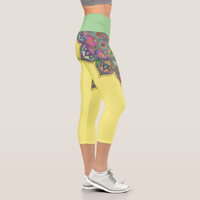 Classy Colourfully Mandala India Style 1 Capri Leggings (Right)