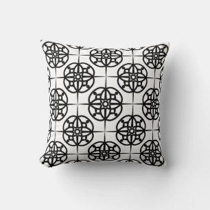 Classy Retro Vibe Geometric Pattern Cushion