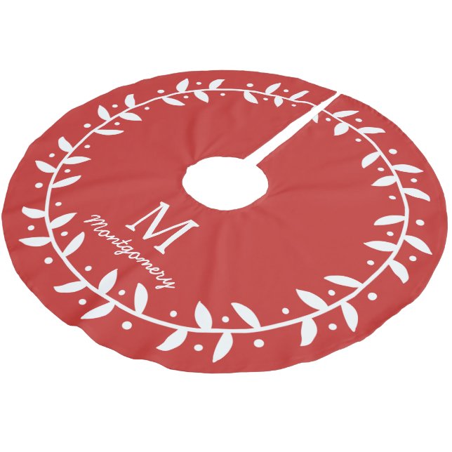 Classy White Vine Wreath & Family Name Brushed Polyester Tree Skirt (Angled)