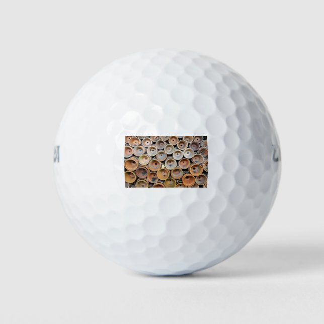 Clay gardening pots golf balls (Front)