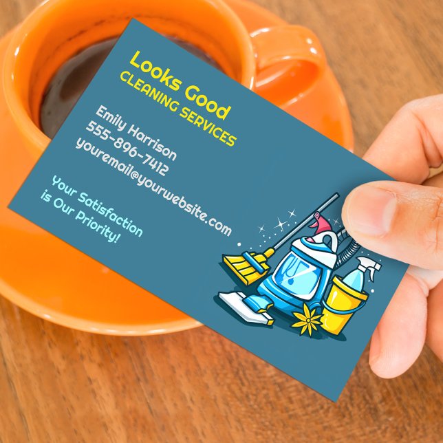 Cleaning Service Business Card (Creator Uploaded)