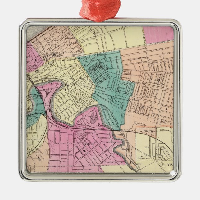 Cleveland, Ohio 2 Metal Tree Decoration (Front)