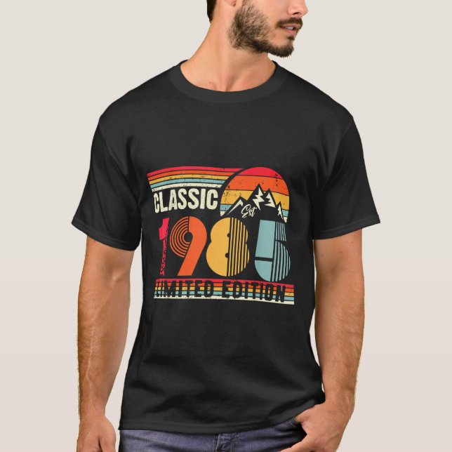 Clic 1985 Limited Edition 40 Year Old 40th Birthda T-Shirt (Front)