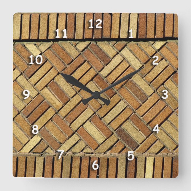 Clock - Brick wall pattern (Front)