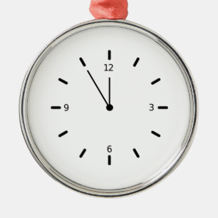 Clock Displaying Time Metal Tree Decoration