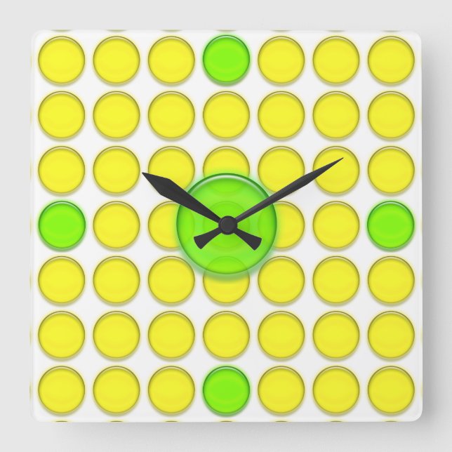 Clock - Yellow and Green dots (Front)