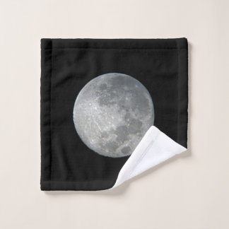 Close-Up Full Moon in the Night Sky. Photography Bath Towel Set