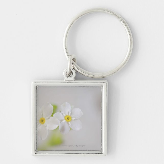 Close-up of flowers key ring (Front)